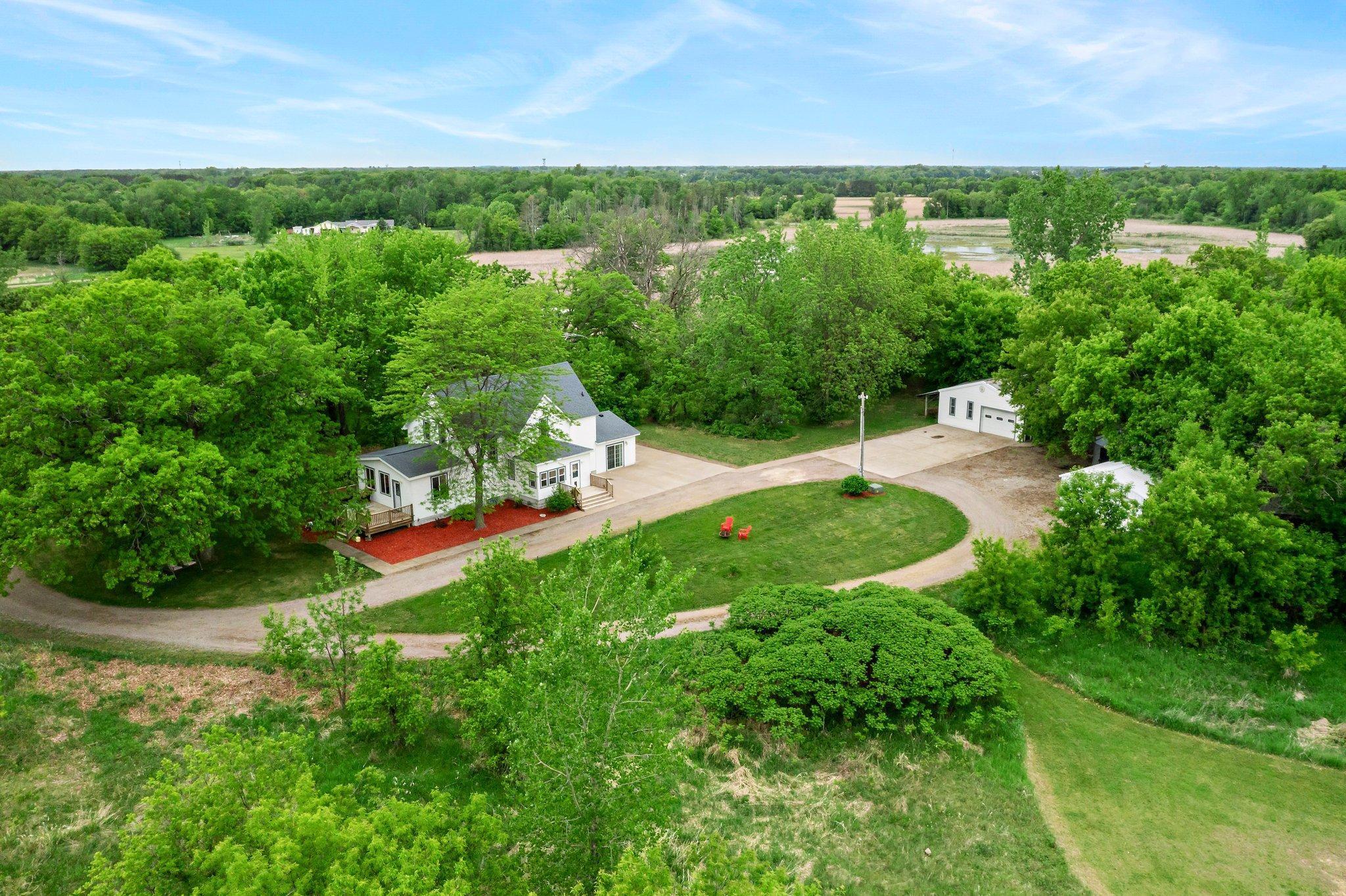 31513 Naples Street NE