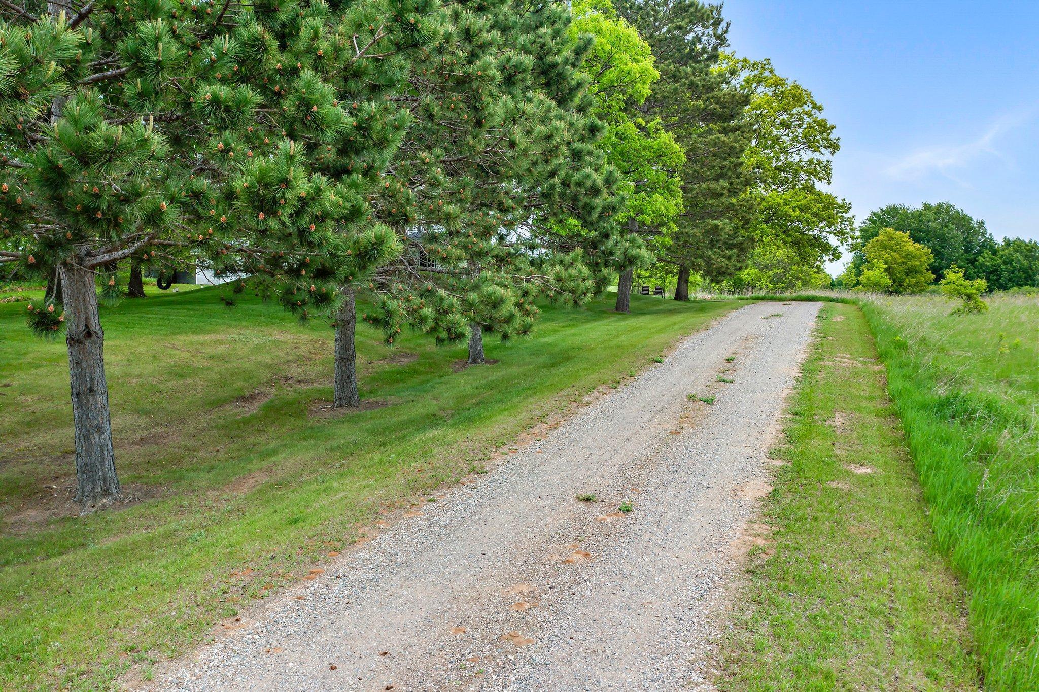 31513 Naples Street NE