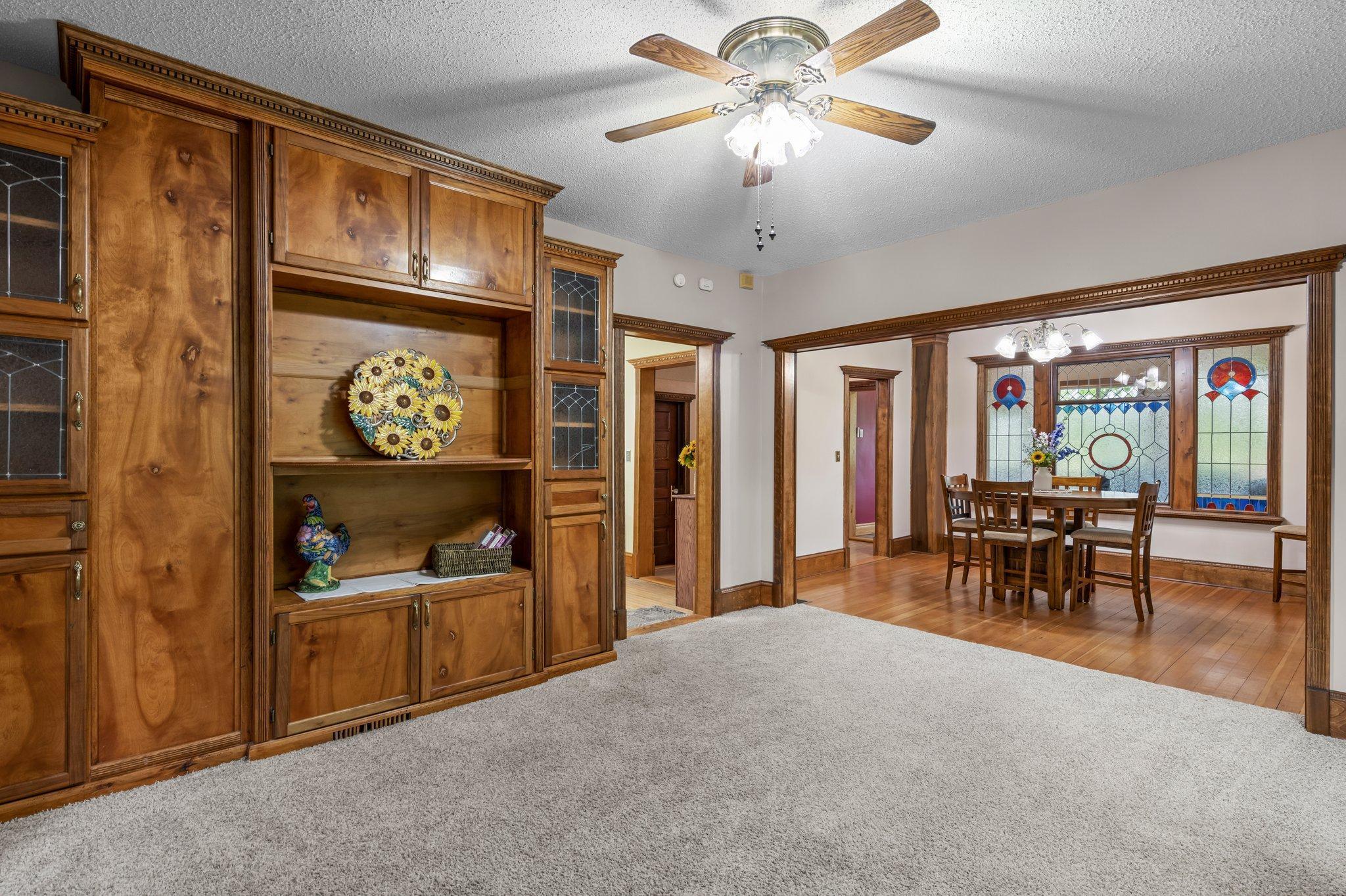 31513 Naples Street NE