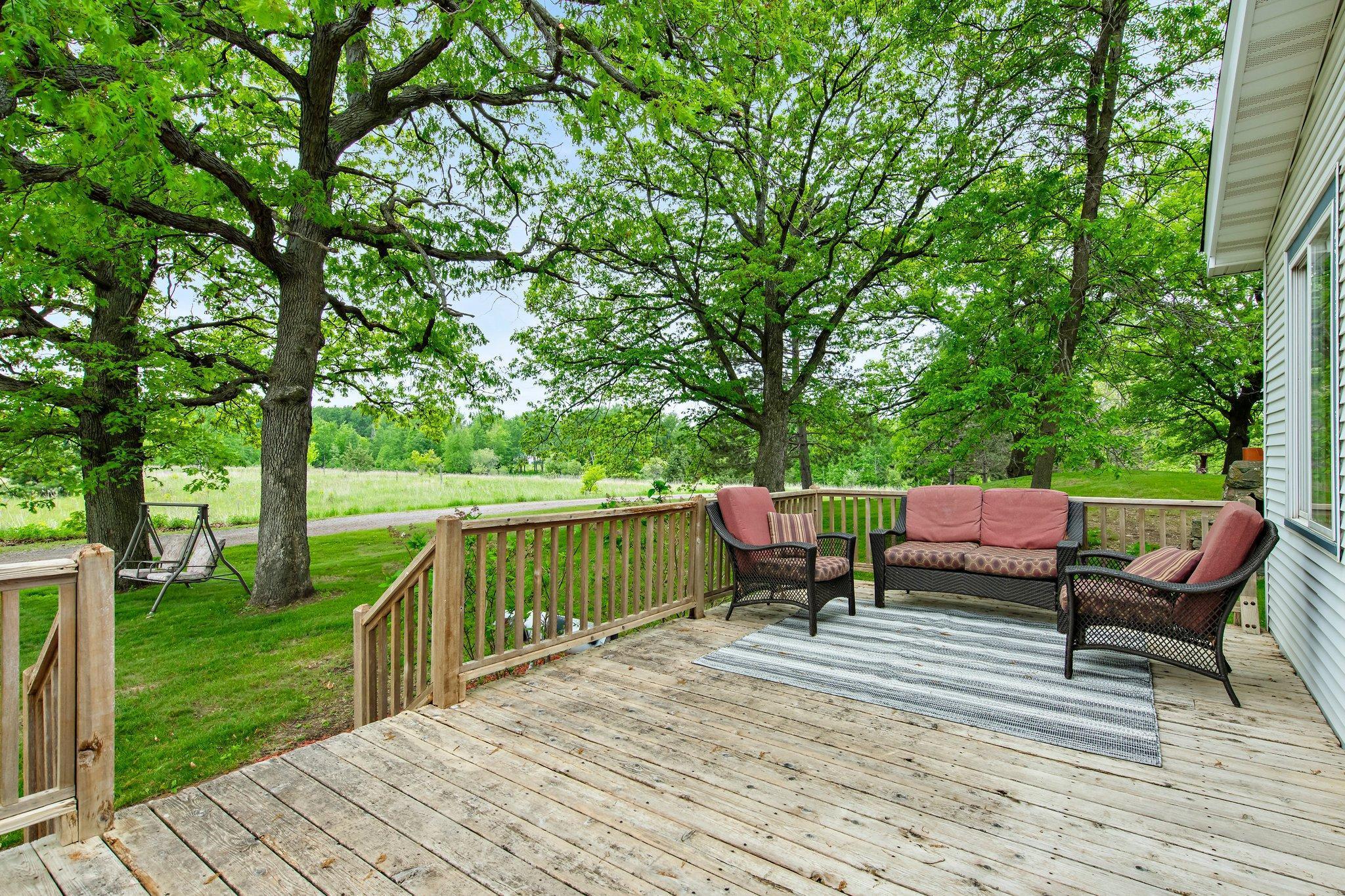 31513 Naples Street NE