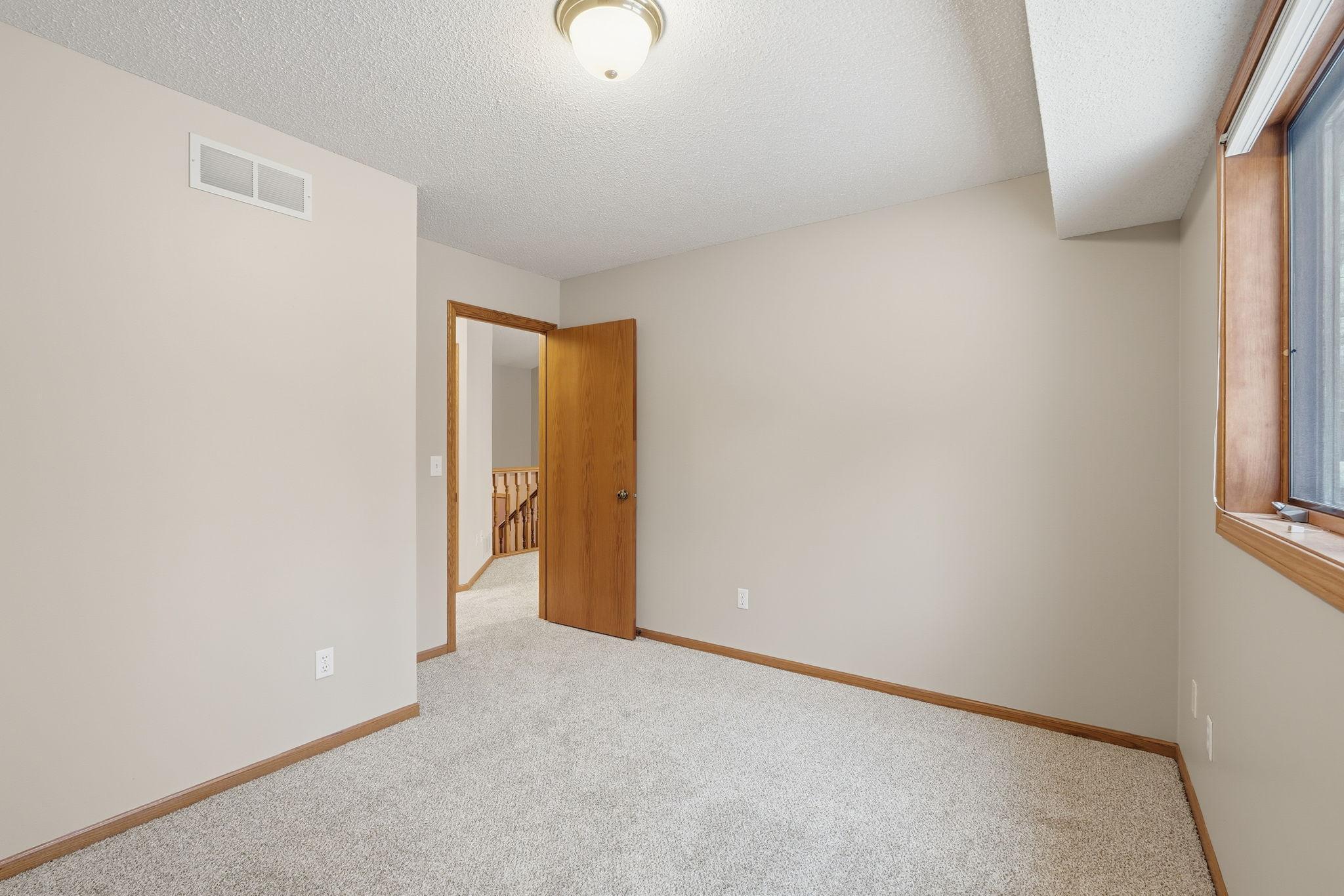 22102 165th Street NW