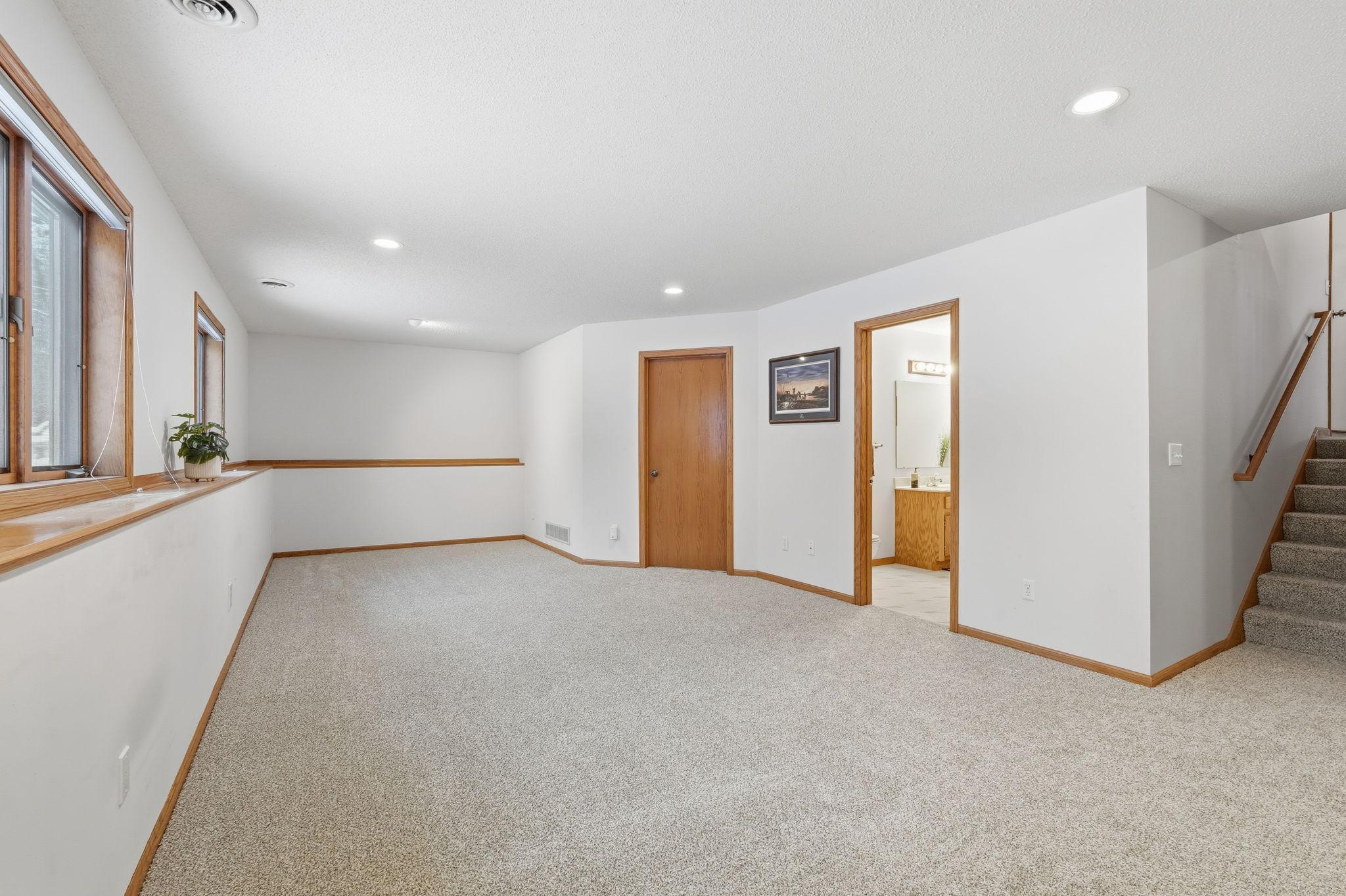 22102 165th Street NW