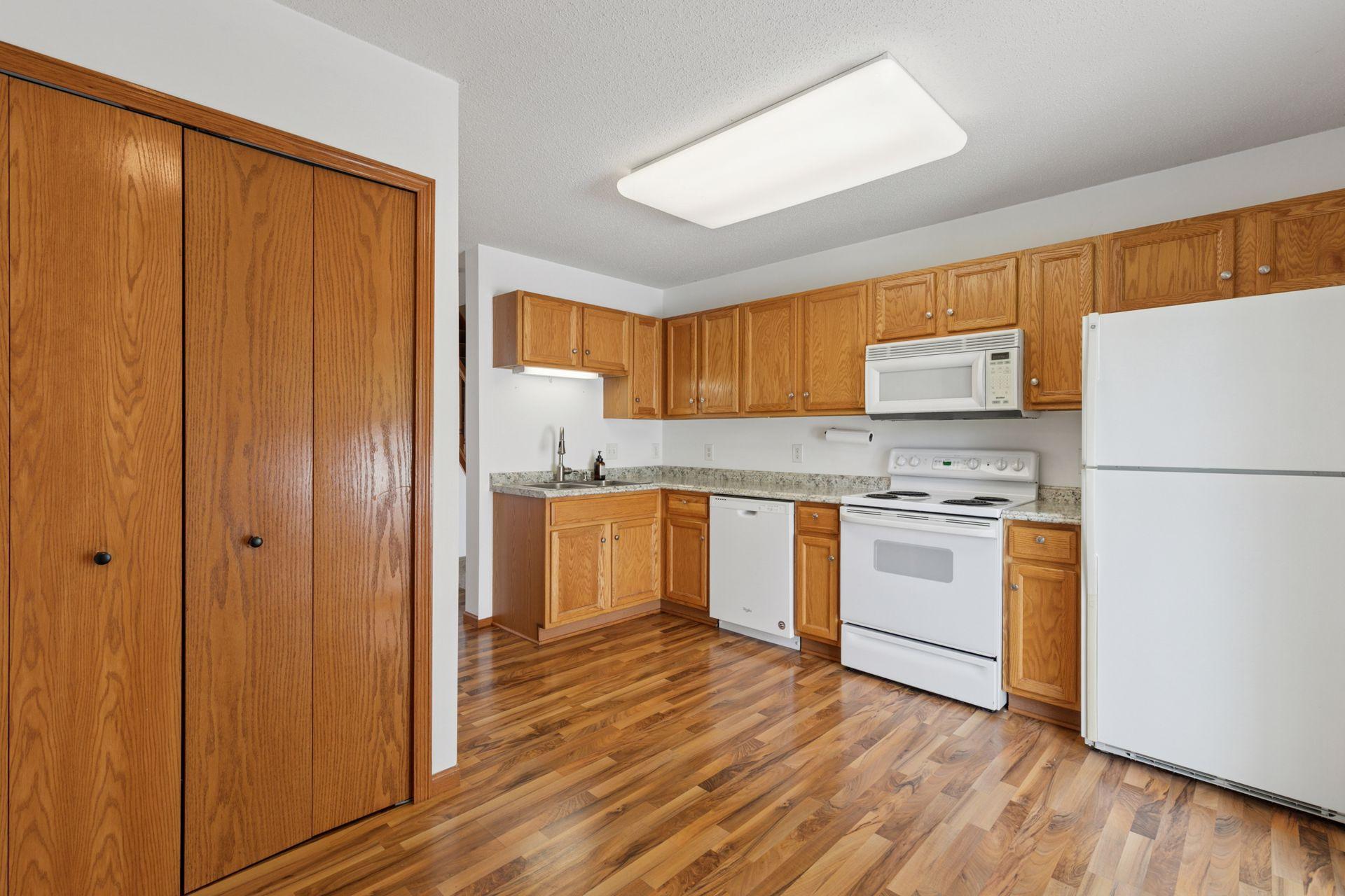 2732 Wagon Wheel Curve