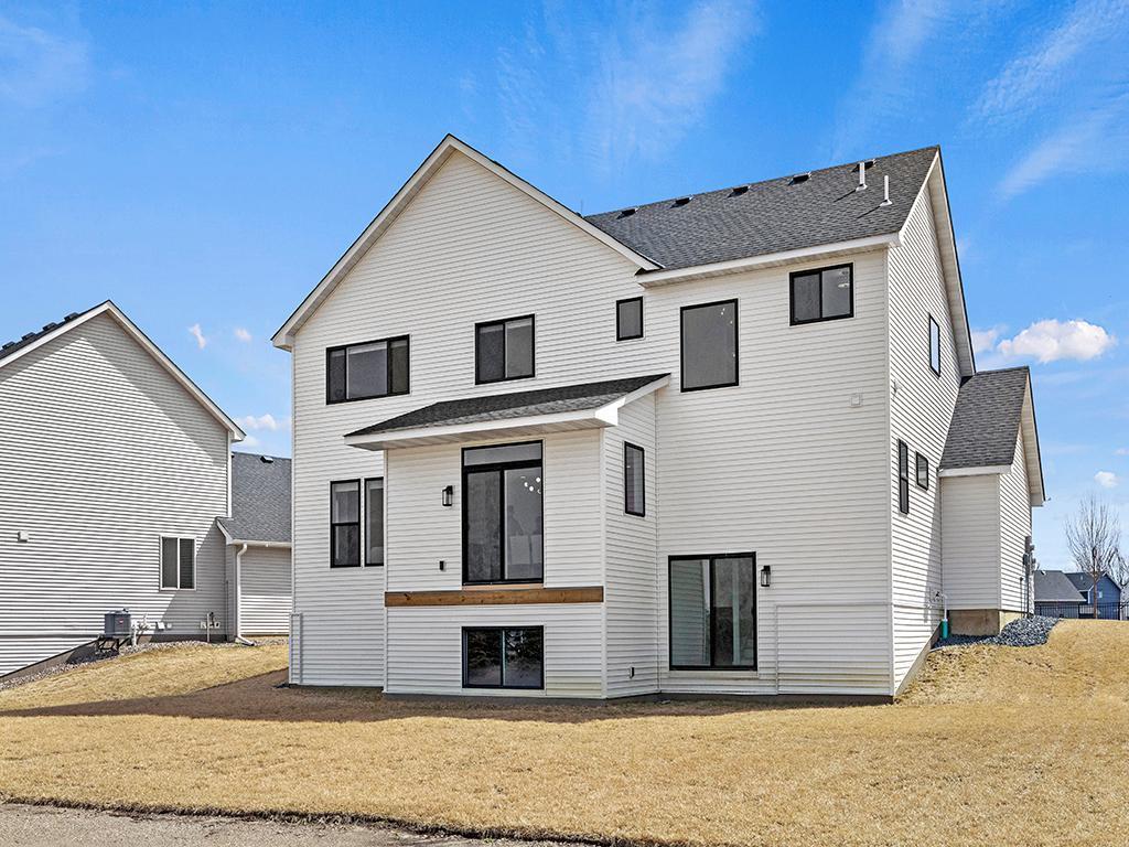 17949 Hidden Creek Trail