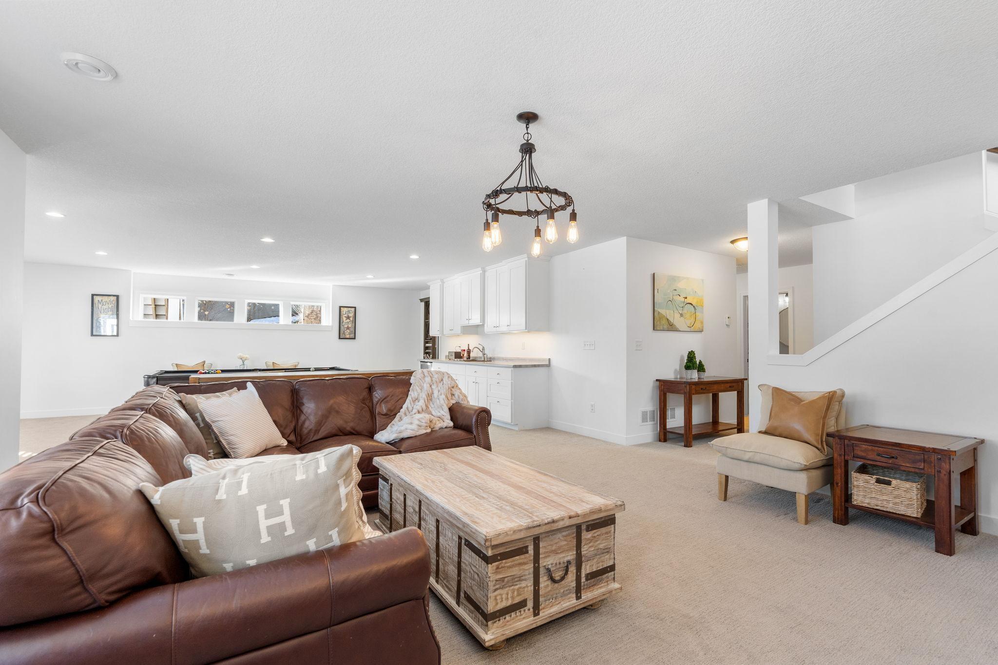 2479 Woods Drive