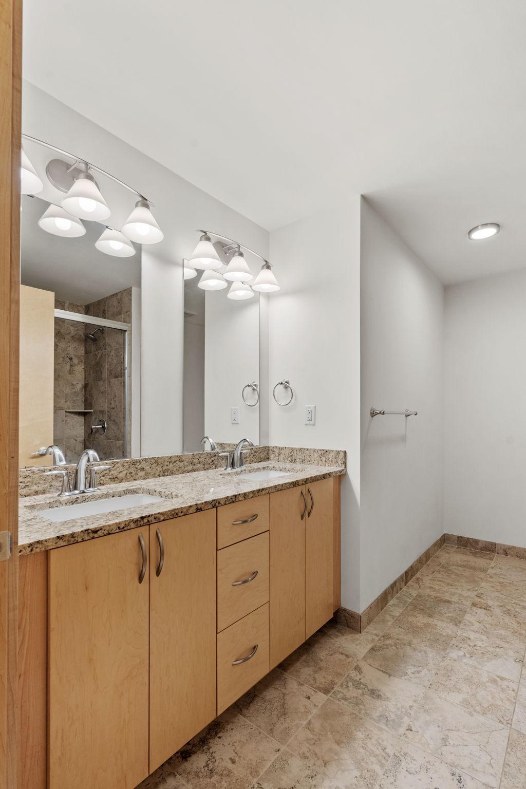 740 Portland Avenue Unit: 906