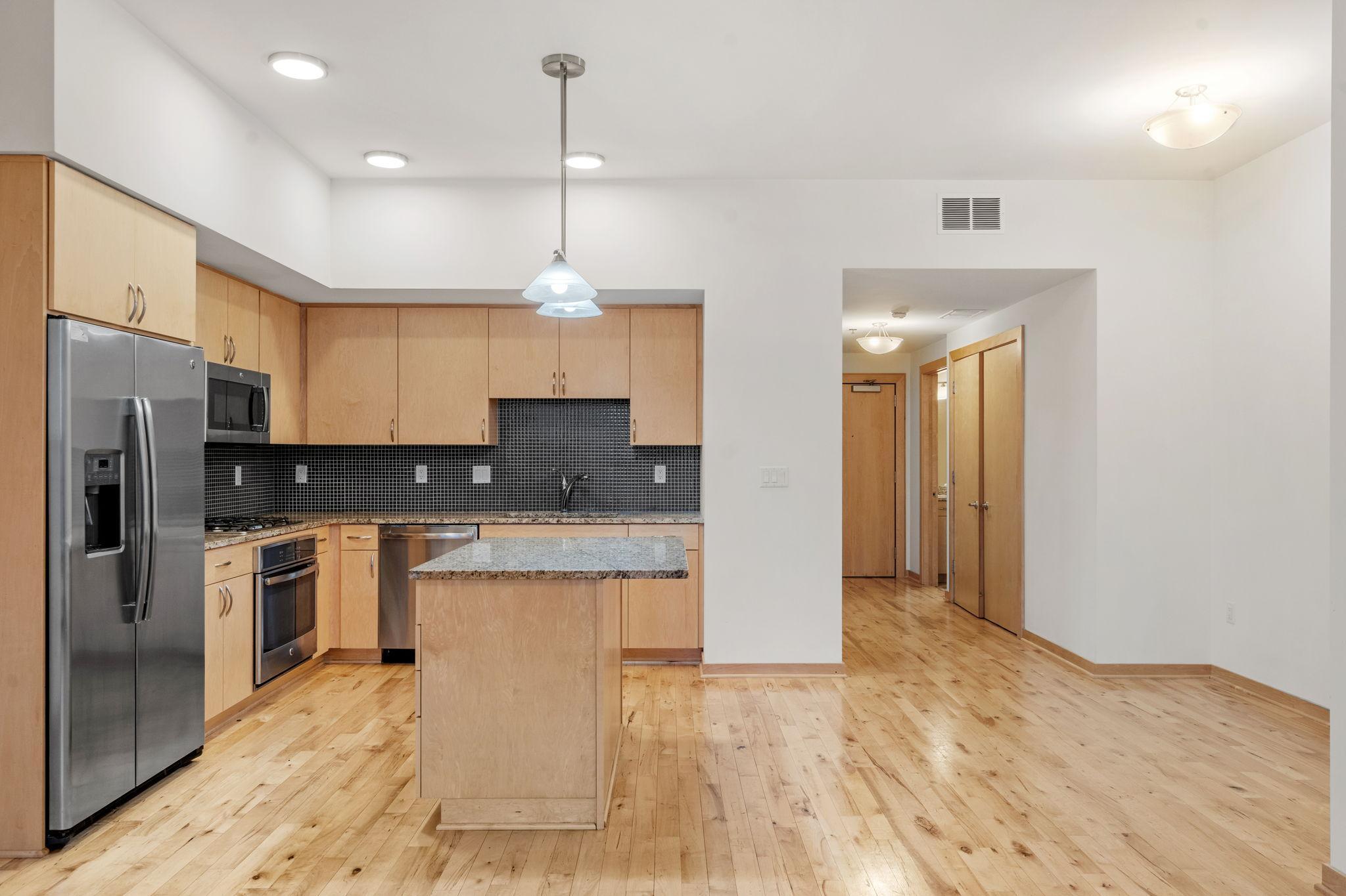 740 Portland Avenue Unit: 906