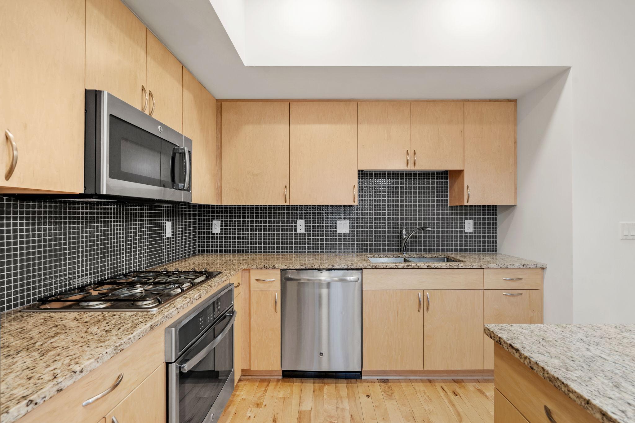 740 Portland Avenue Unit: 906