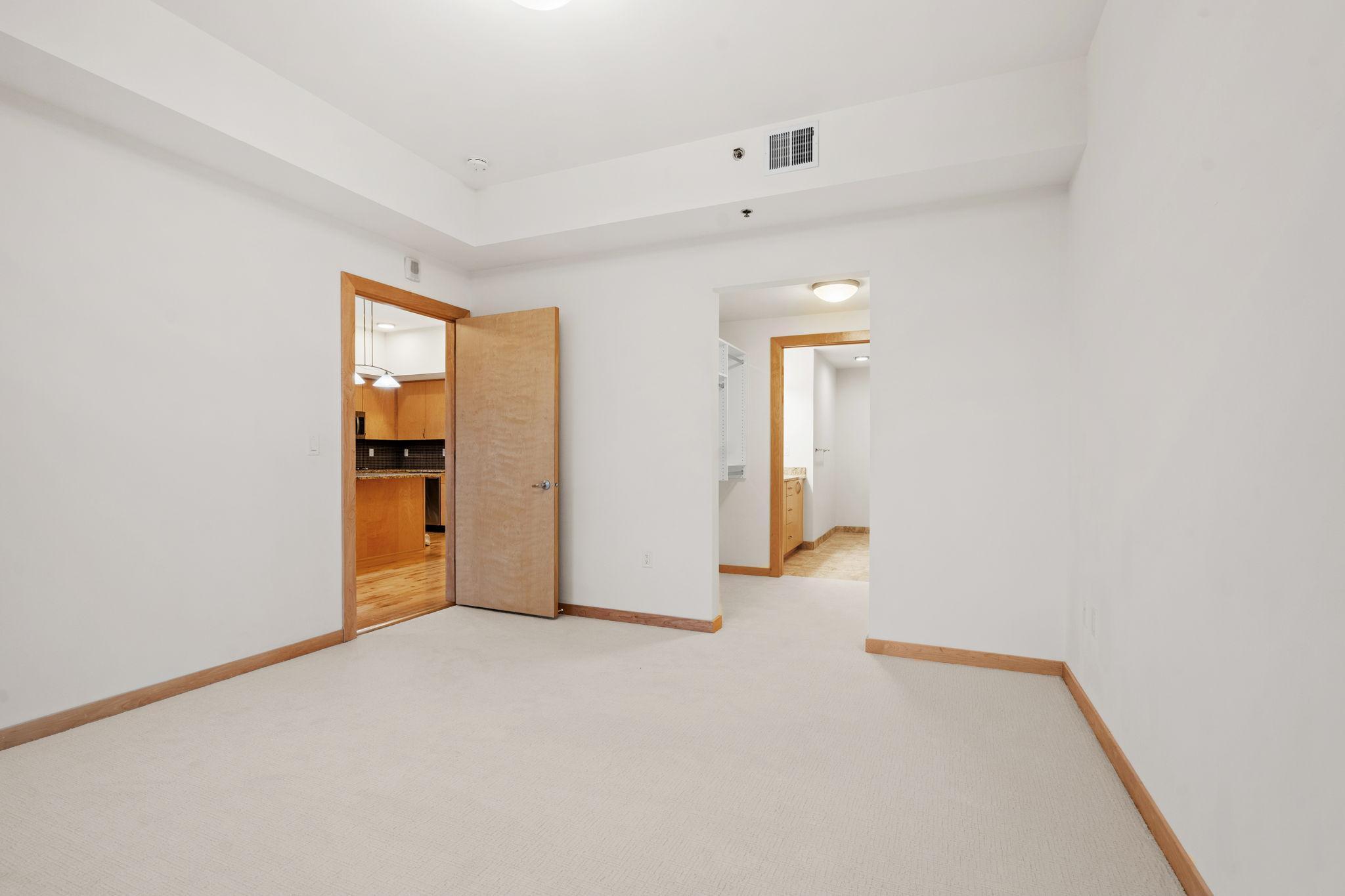 740 Portland Avenue Unit: 906