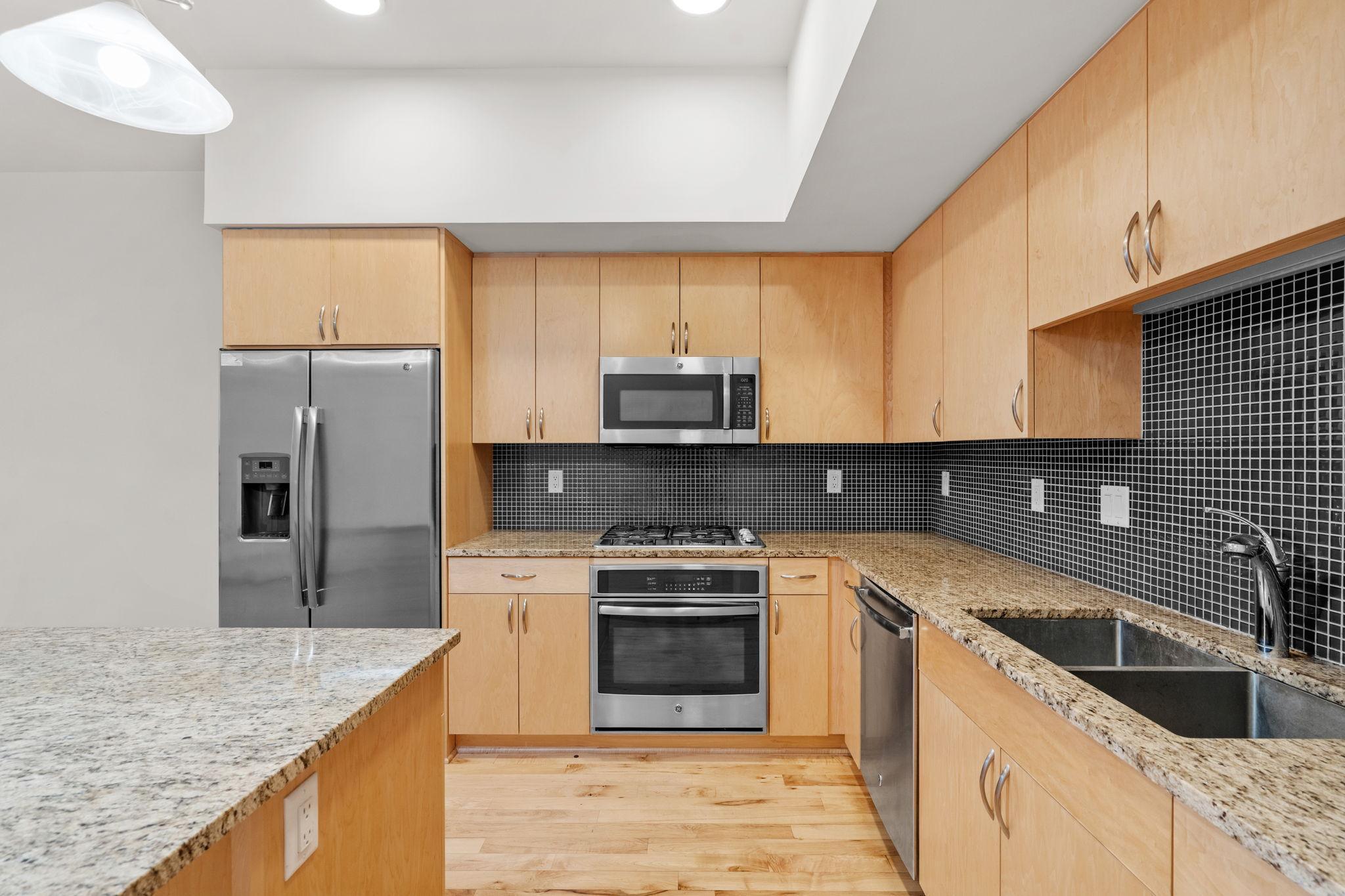740 Portland Avenue Unit: 906