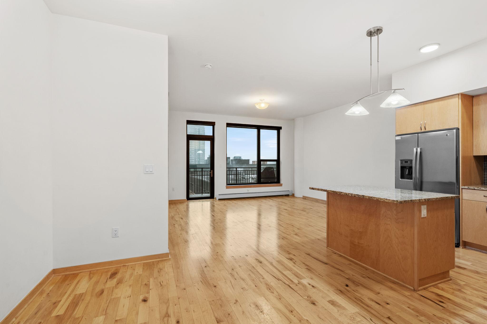740 Portland Avenue Unit: 906