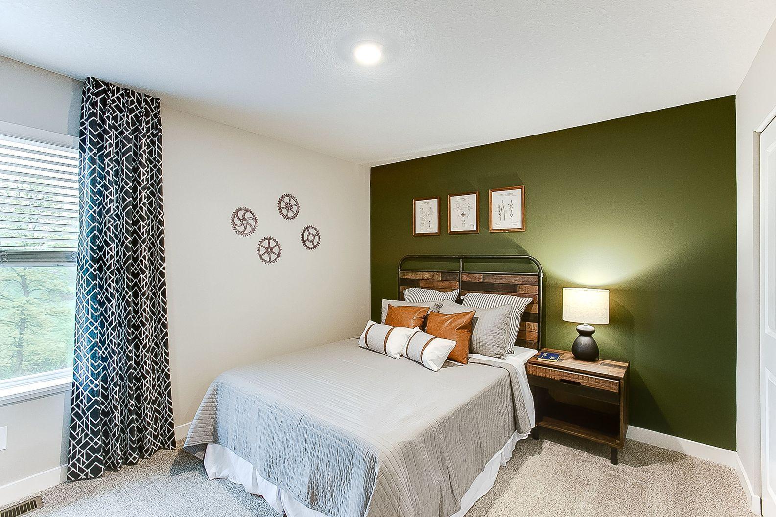 1728 Oak Creek Pass