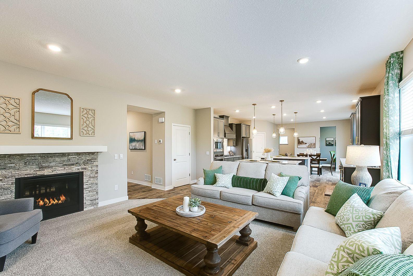 1728 Oak Creek Pass