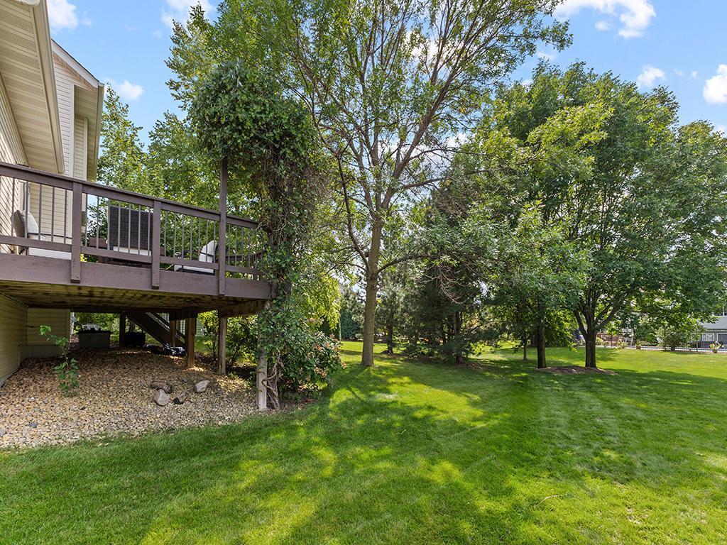 4574 Hummingbird Trail NE