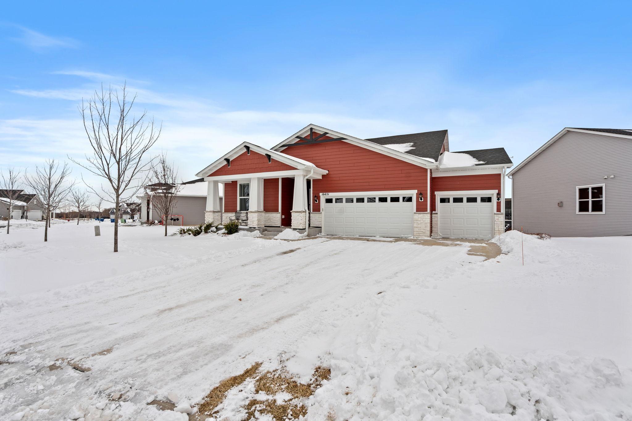 16651 Territorial Trail