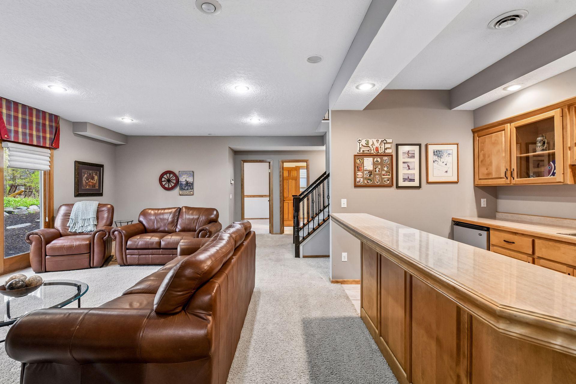 2865 Autumn Woods Drive