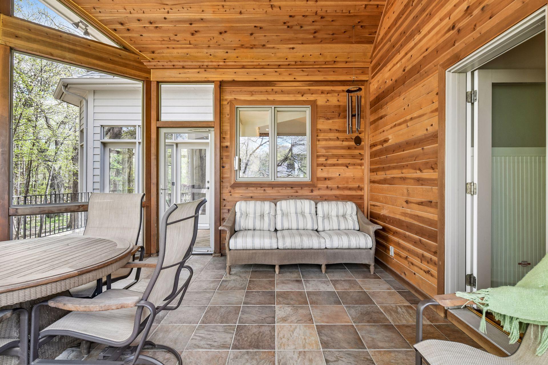 2865 Autumn Woods Drive