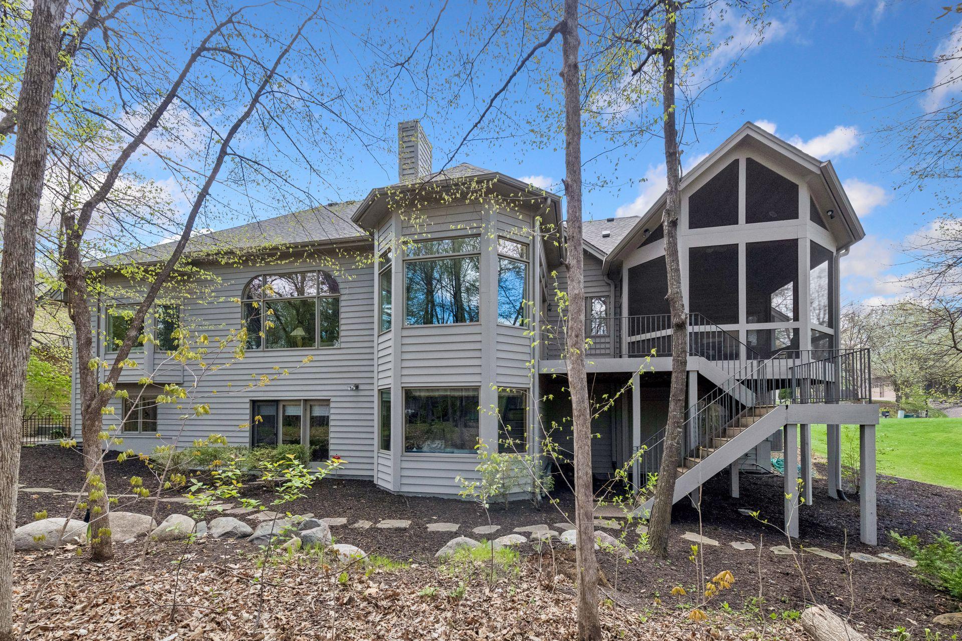 2865 Autumn Woods Drive