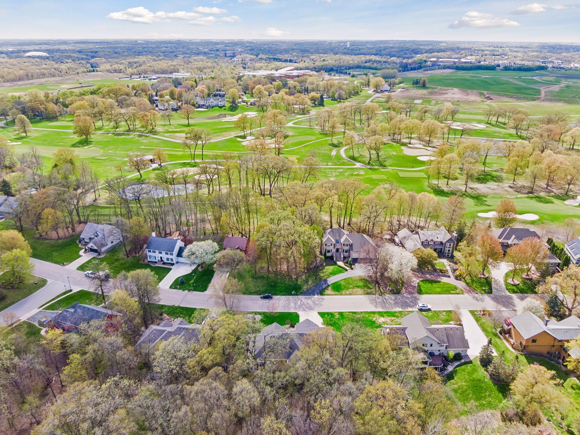 2865 Autumn Woods Drive