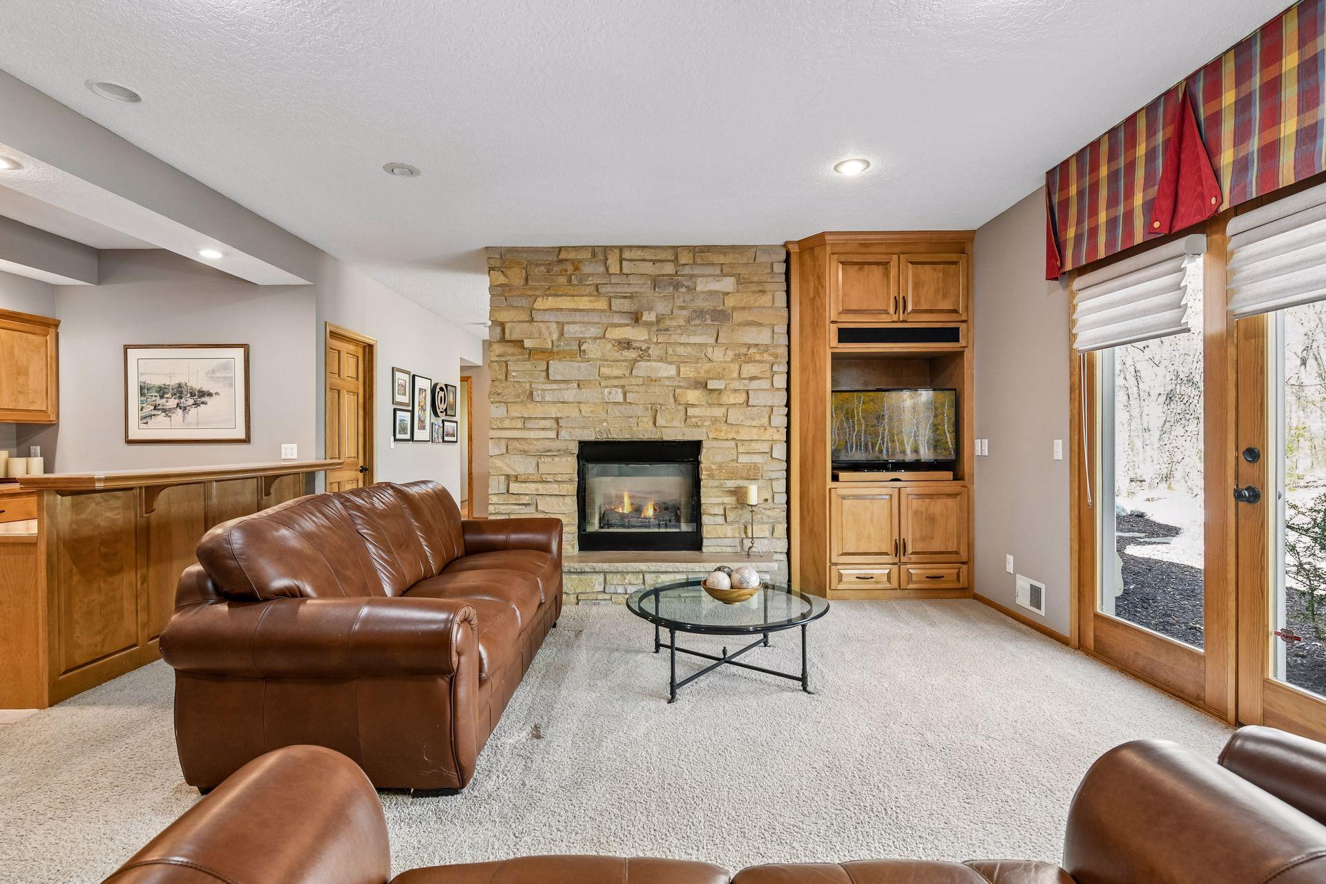 2865 Autumn Woods Drive