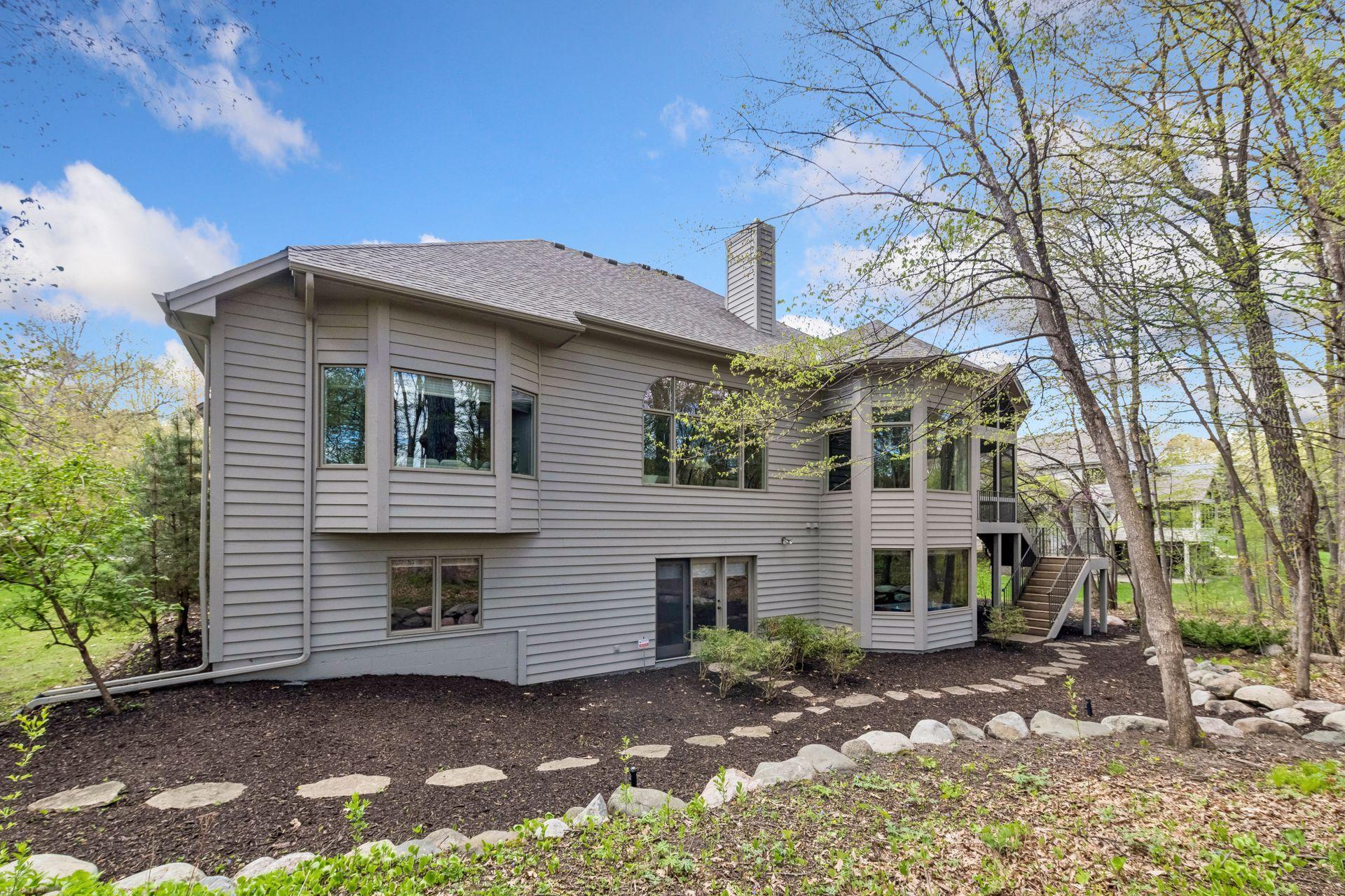 2865 Autumn Woods Drive