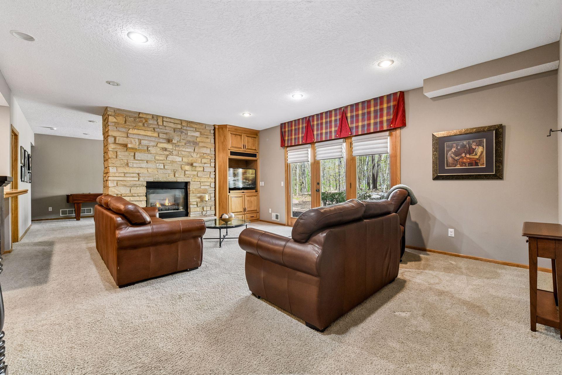 2865 Autumn Woods Drive