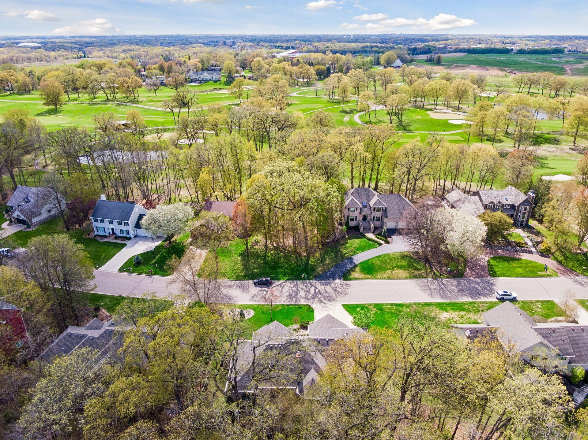 2865 Autumn Woods Drive