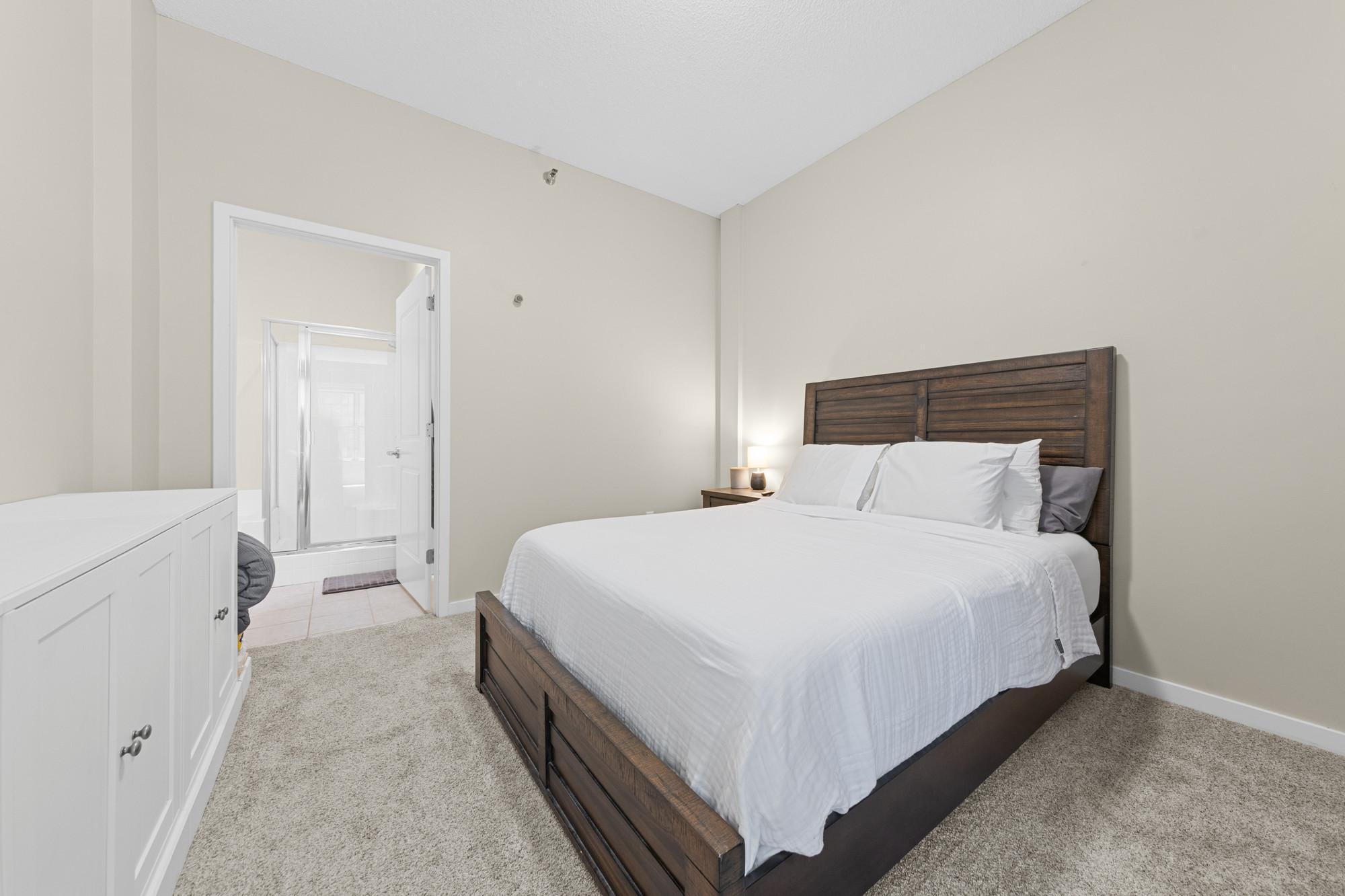 209 8th Street E Unit: 305