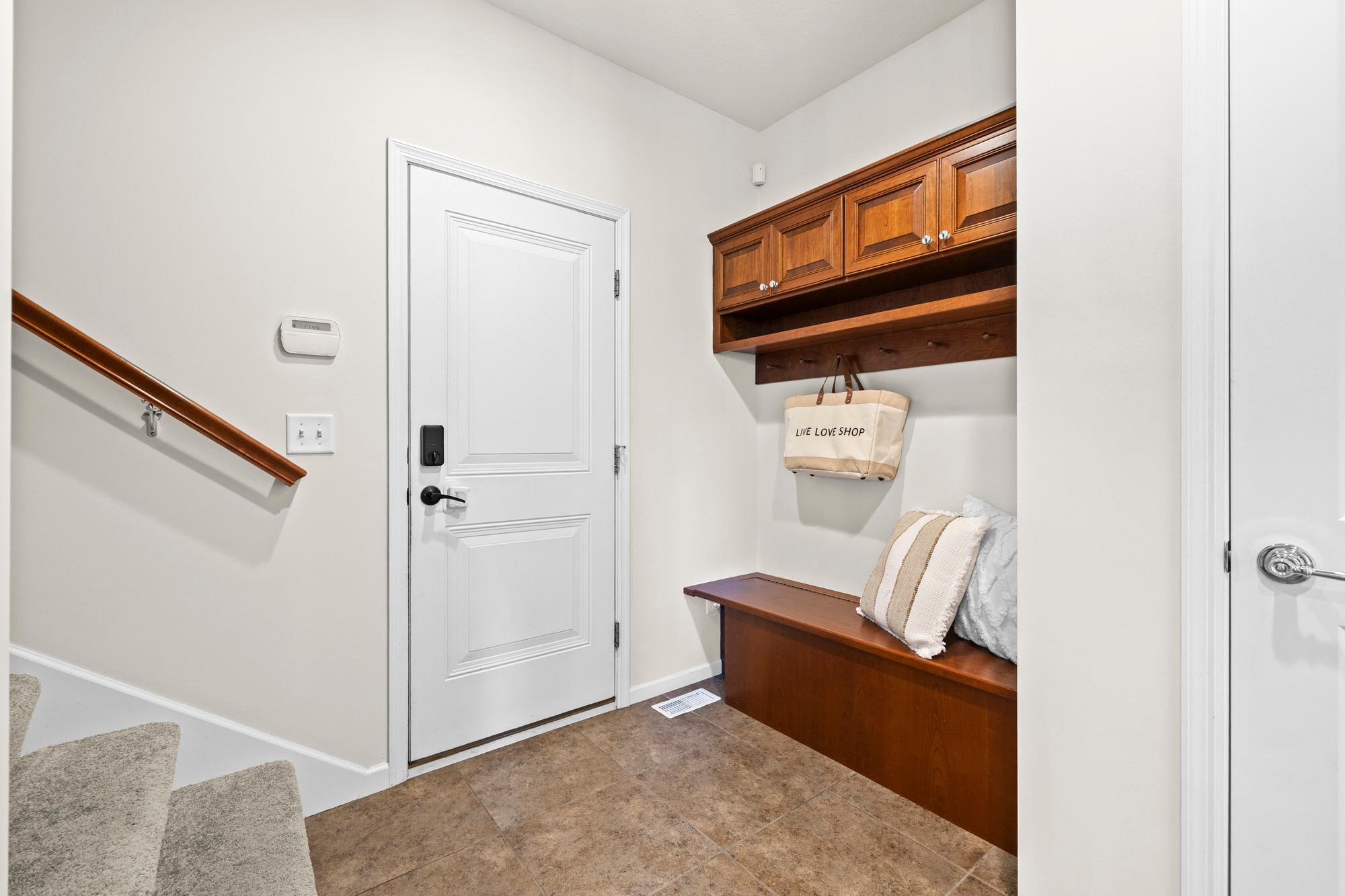 2550 Arrowhead Lane