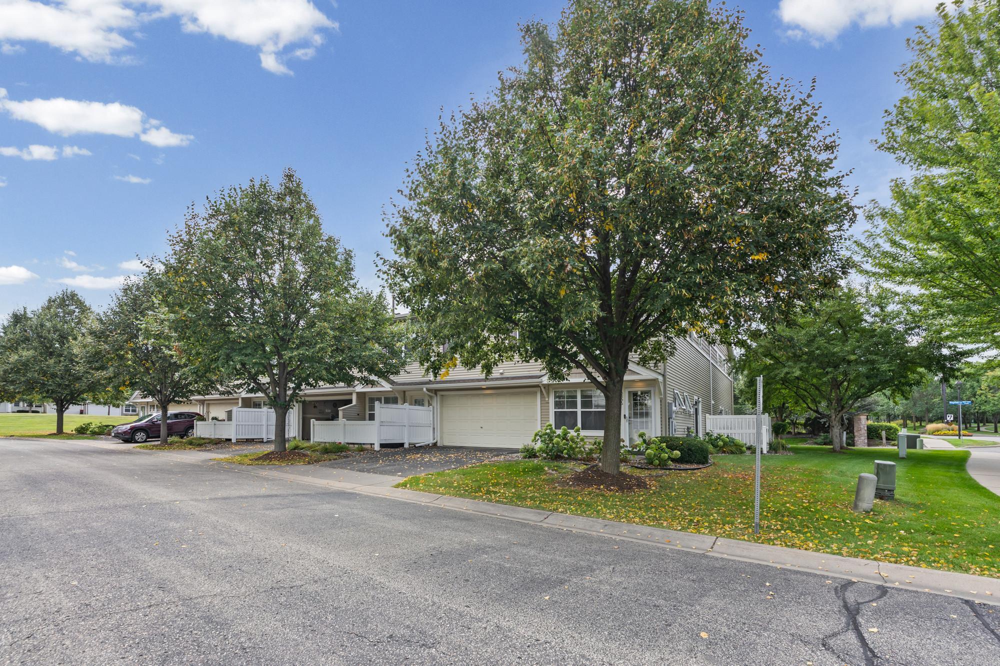10856 Kingsfield Lane