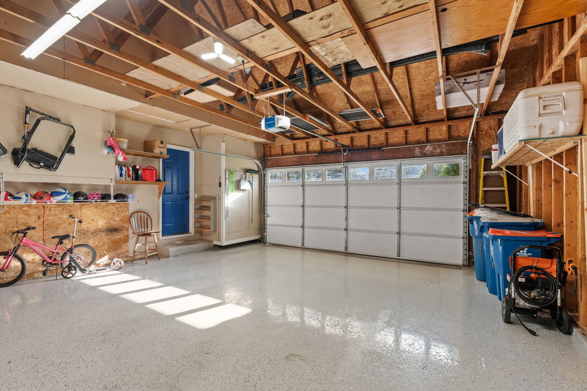 9545 Hillside Drive