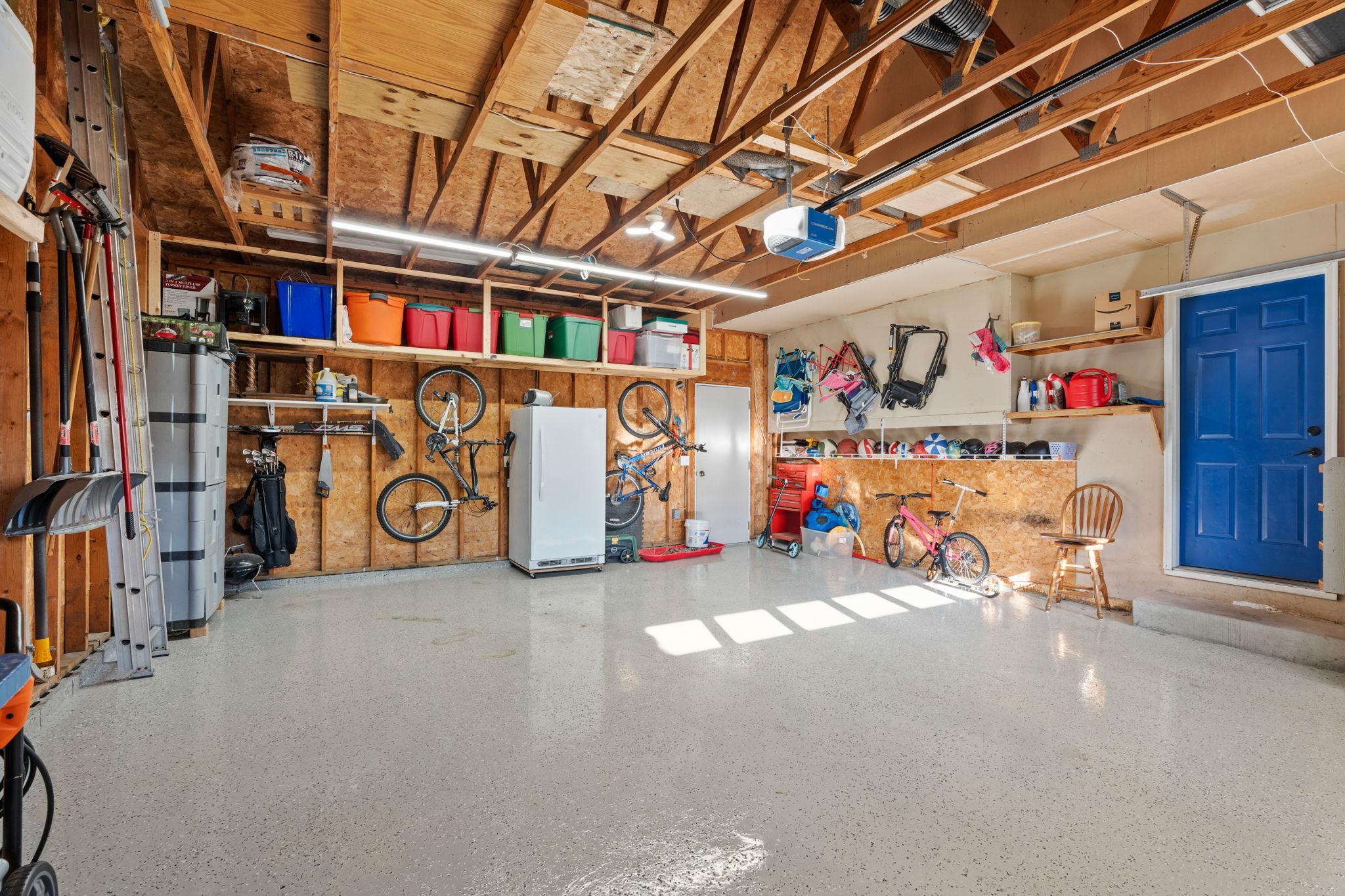 9545 Hillside Drive