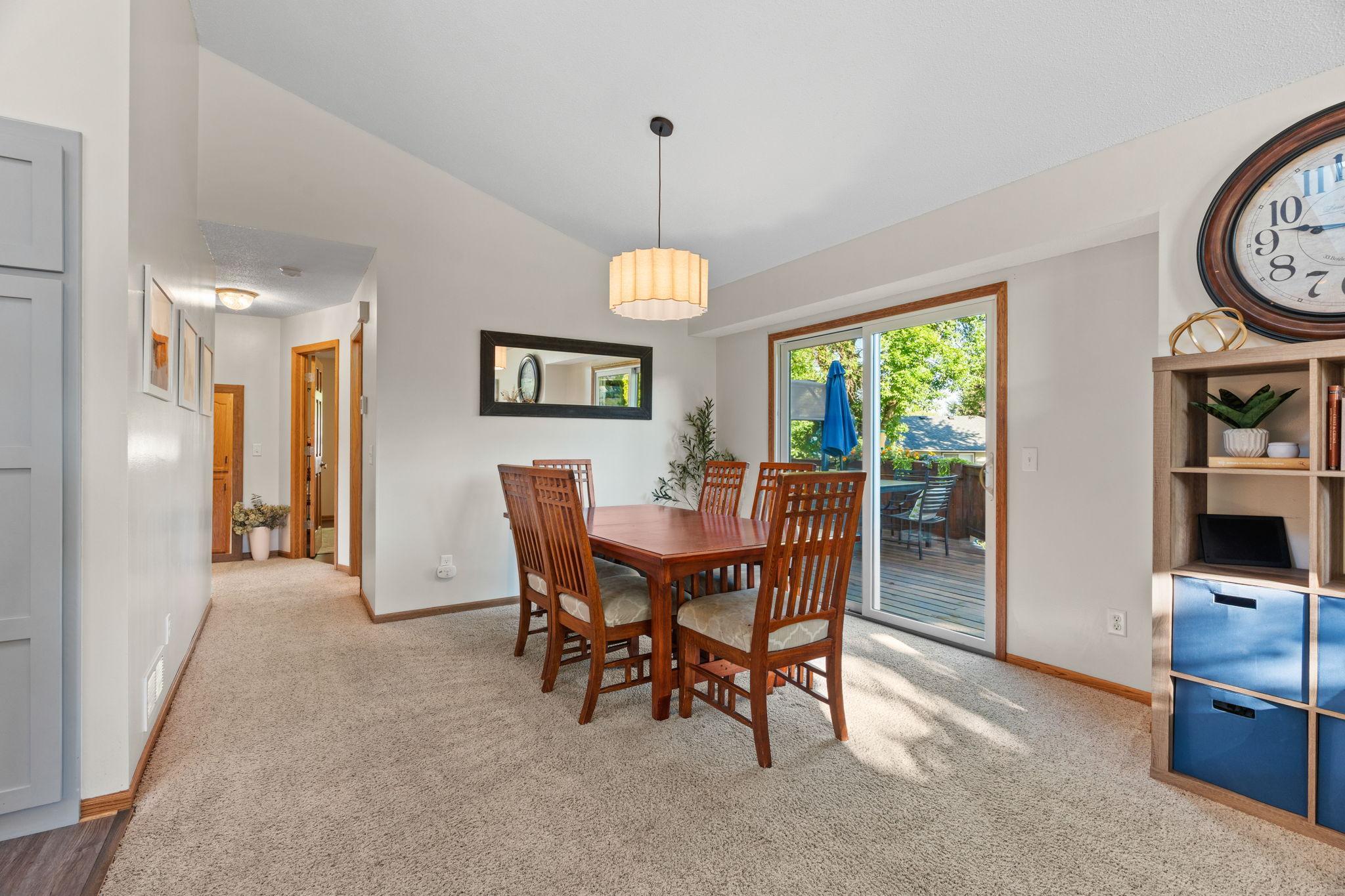 9545 Hillside Drive