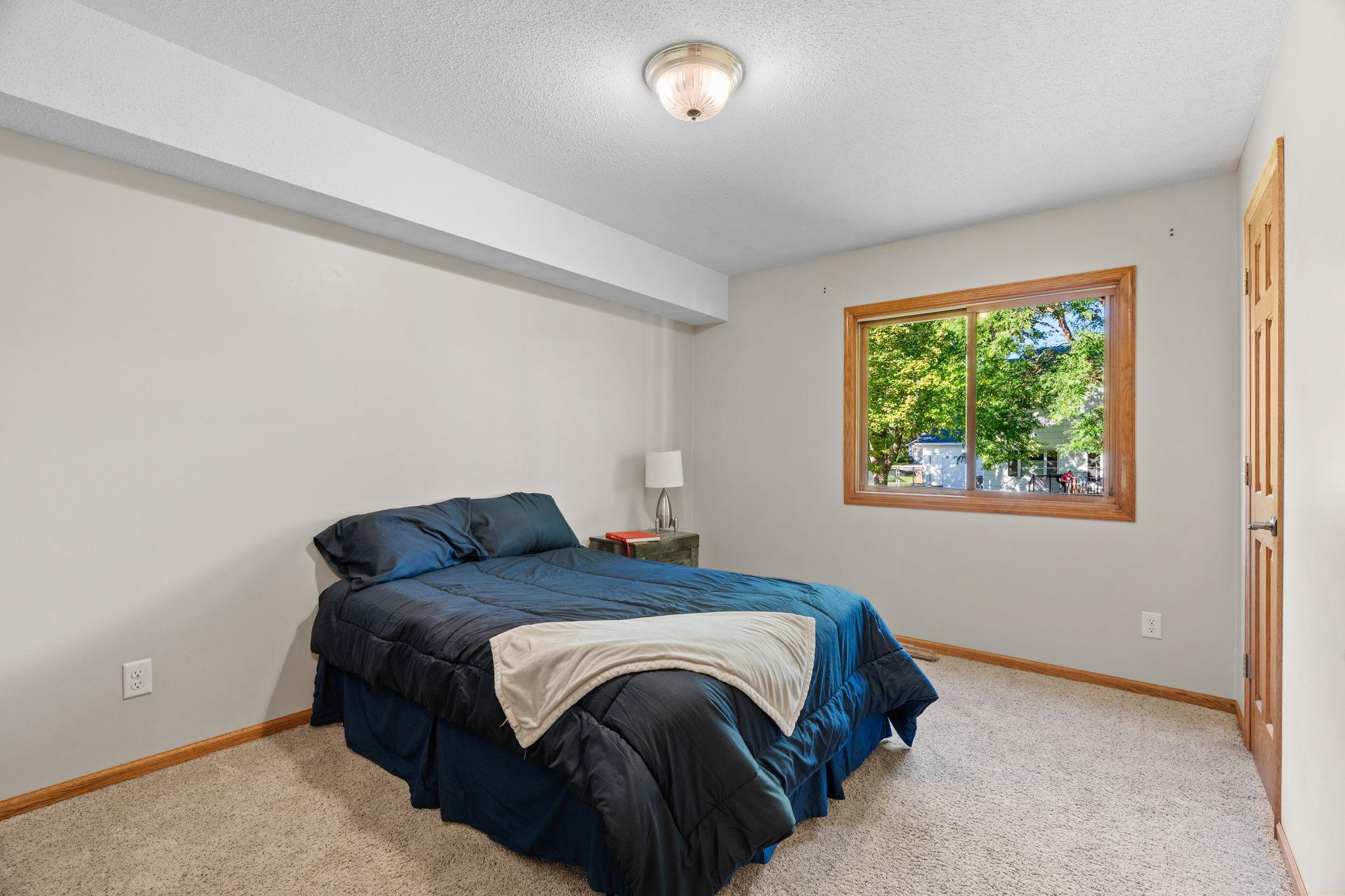 9545 Hillside Drive