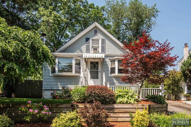 150 Jackson Avenue