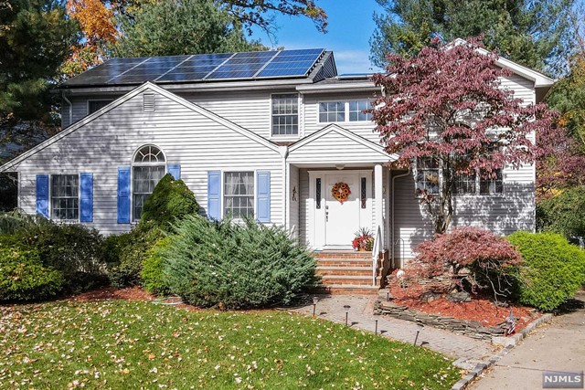 516 Cedar Place