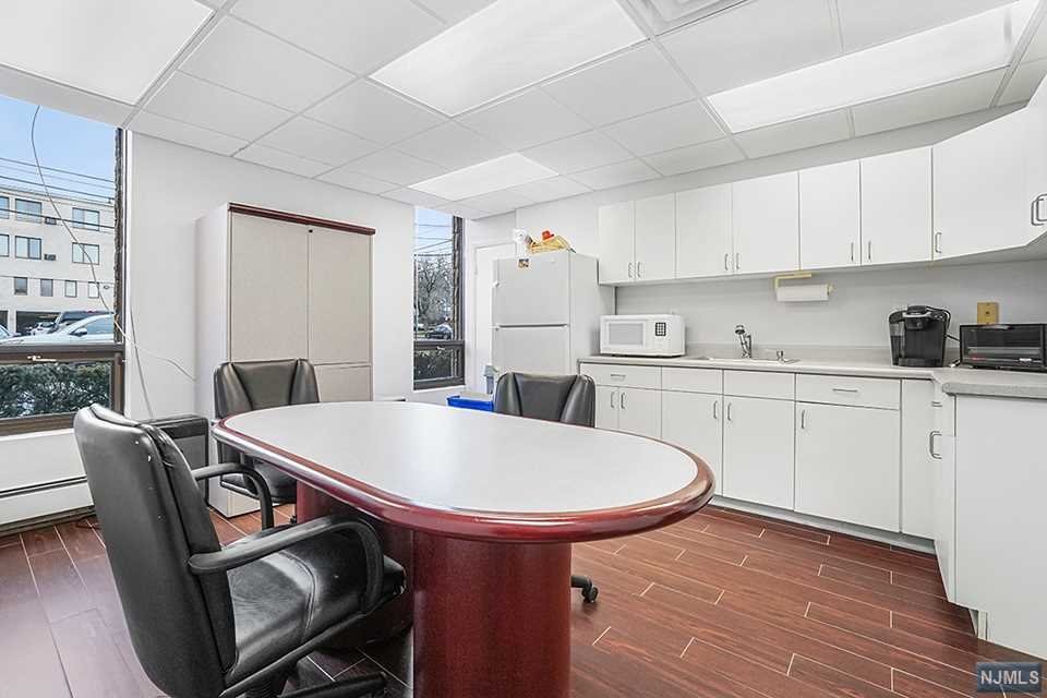 15 Central Avenue