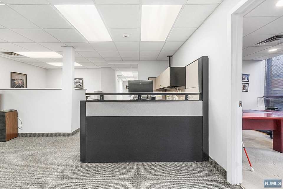 15 Central Avenue