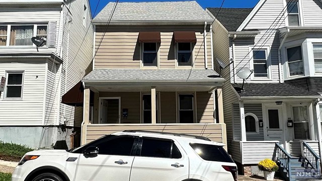 32 Brown Avenue