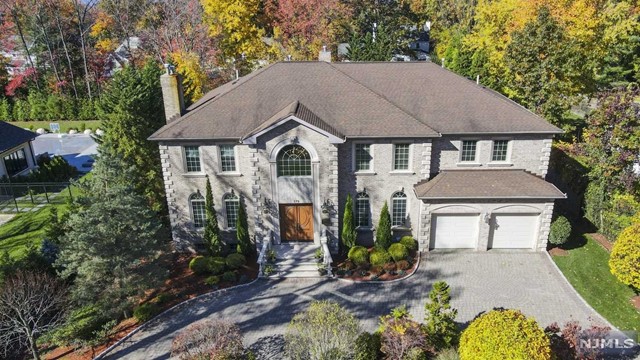 372 North Woodland Street