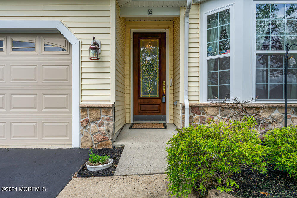 55 Country Walk Boulevard