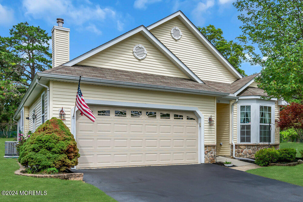 55 Country Walk Boulevard
