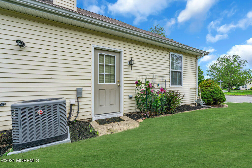 55 Country Walk Boulevard