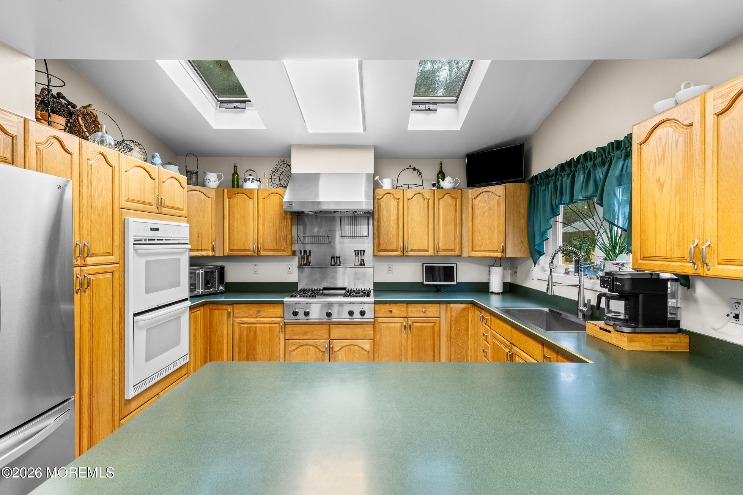 1591 W Princeton Avenue