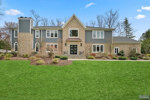 55 Woodland Road