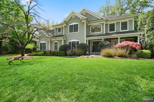 41 Glenwood Avenue