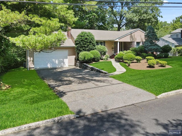 87 Homestead Road