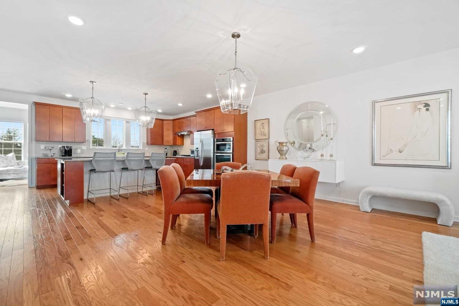 302 Orchard Terrace