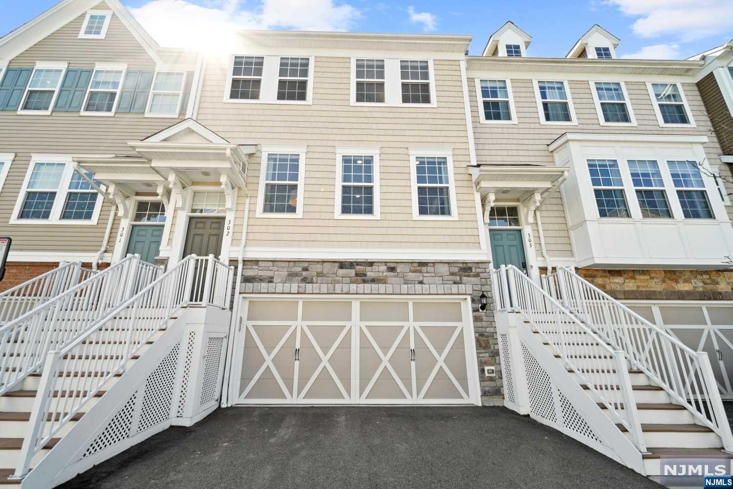 302 Orchard Terrace