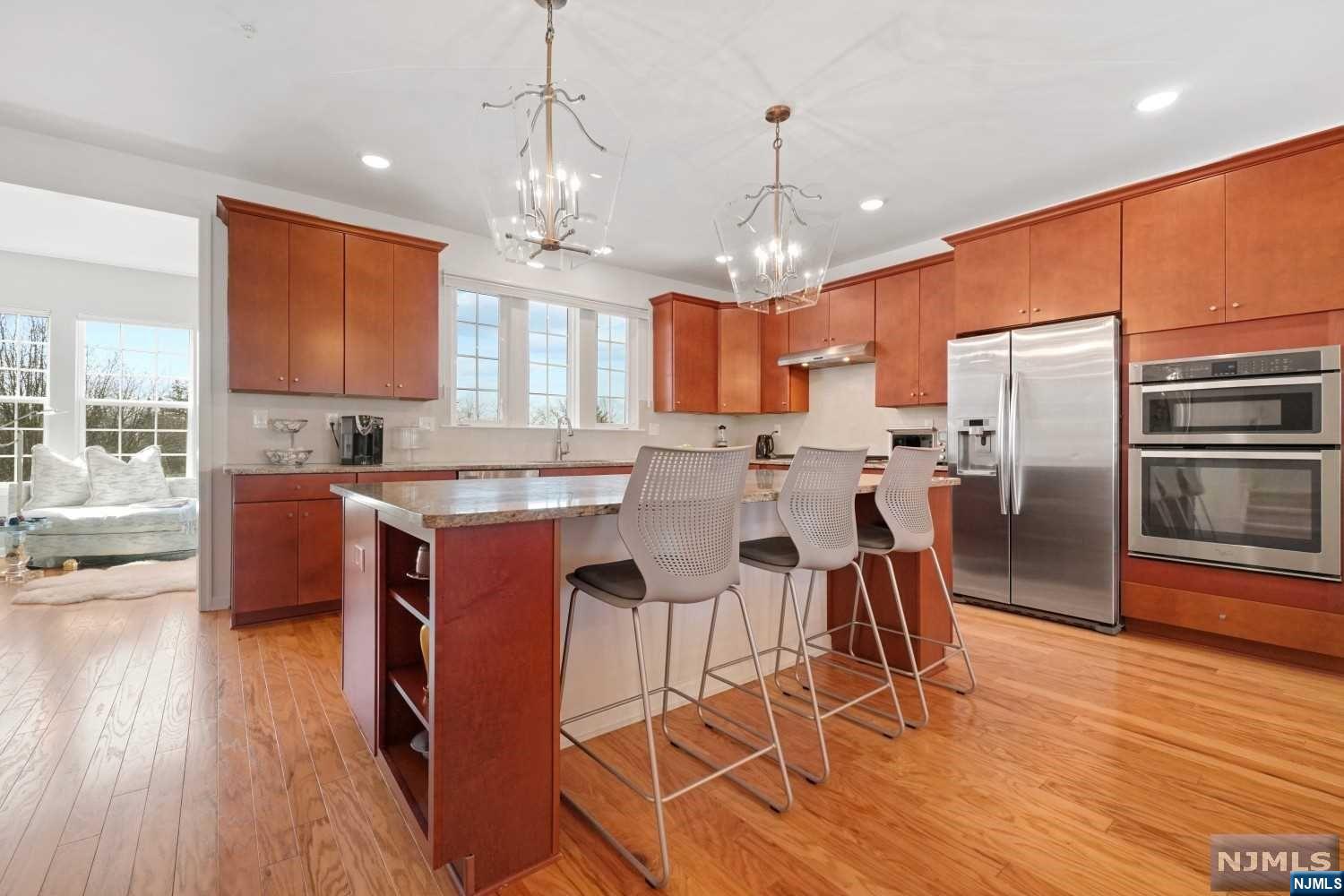 302 Orchard Terrace